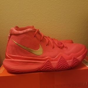 Kyrie 4 Red Carpet